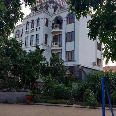 Thap Tam Royal Hotel Ninh Binh Exterior foto